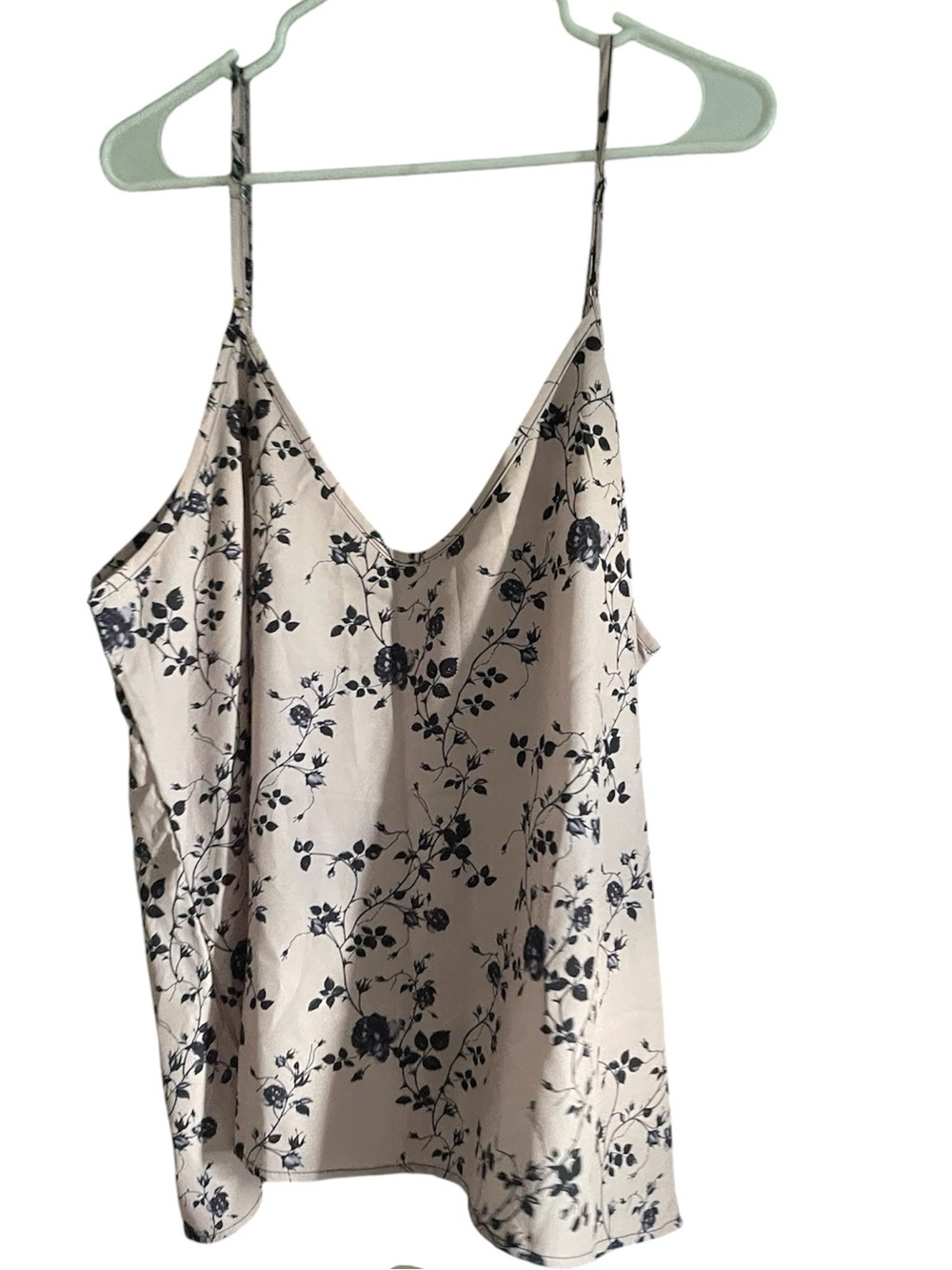 Shein Top - Picture 2 of 2